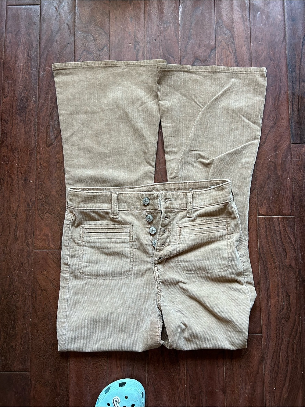 American Eagle Outfitters corduroy jeans